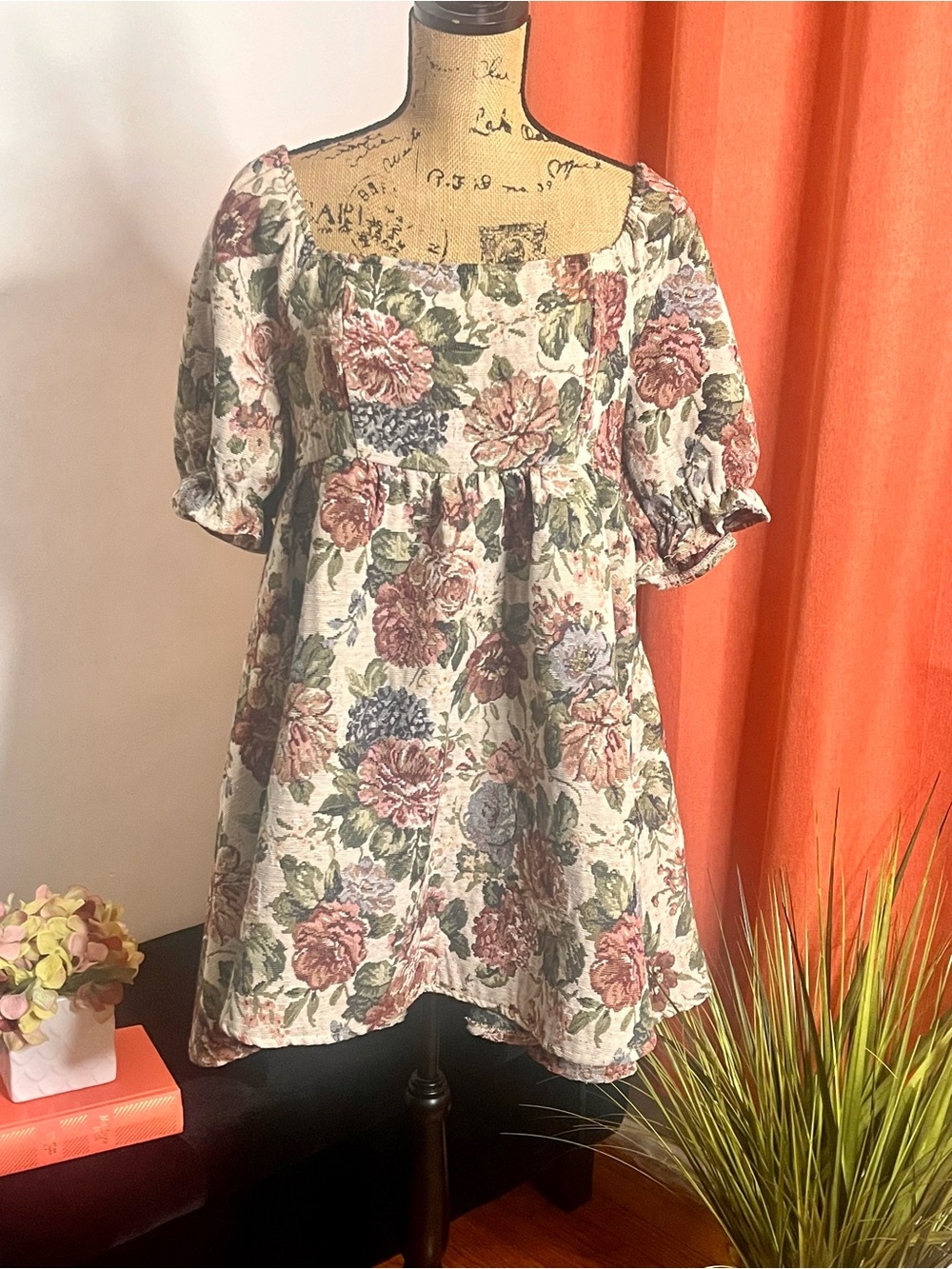 Floral Puff-Sleeve Square-Neck Mini Dress